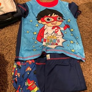 Boys pajamas